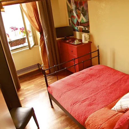Slow Life B&B Bed & Breakfast 3*